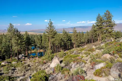 Expansive Mountaintop Parcel in Nevada