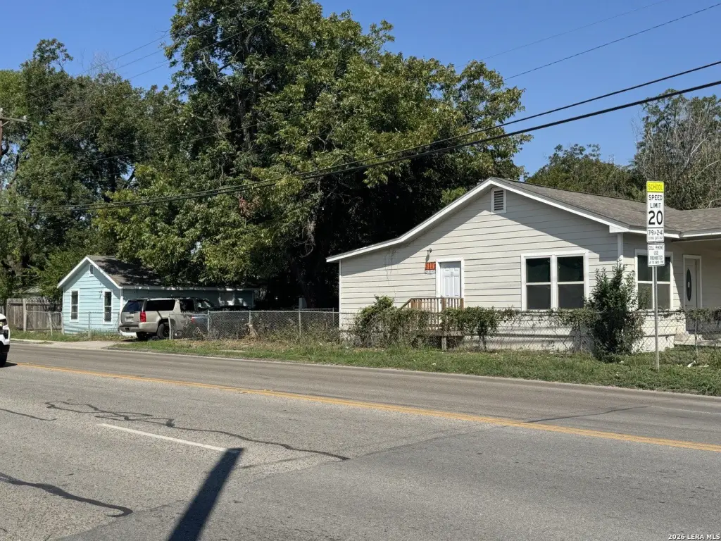 Picture 3