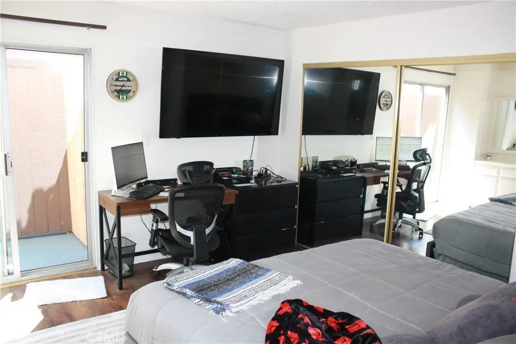 Picture 18