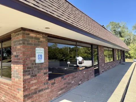 Versatile Commercial Space with Updates