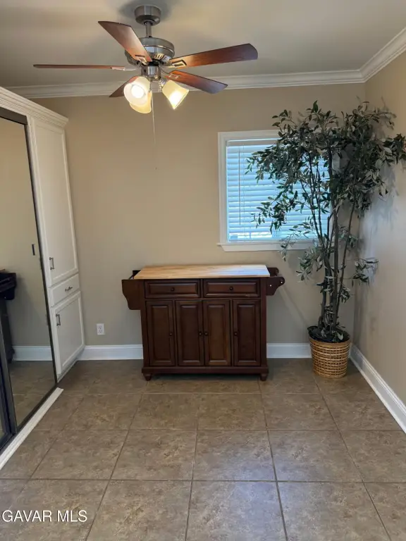 Picture 33