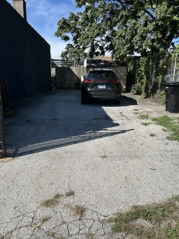 Picture 4