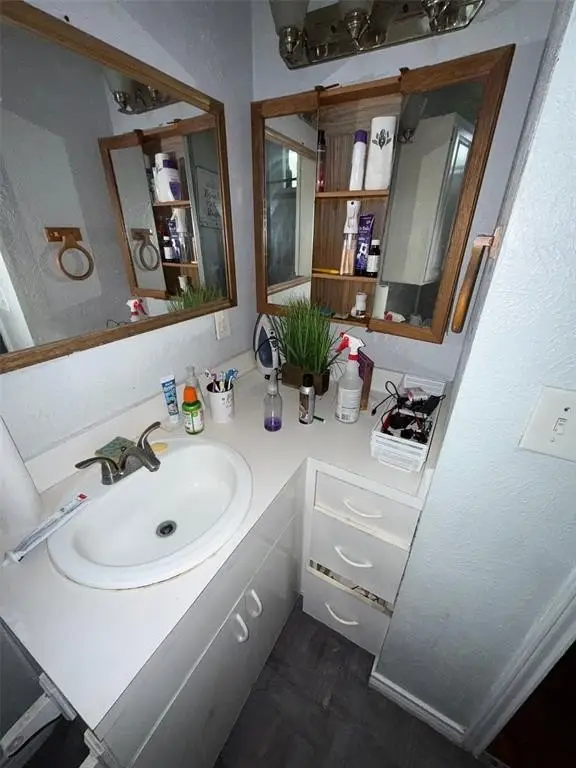 Picture 12