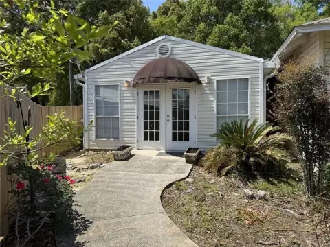 Cottage Storefront with Reception Area