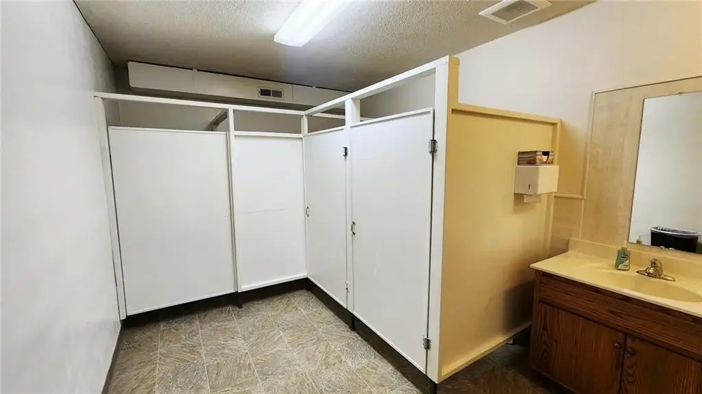 Picture 37