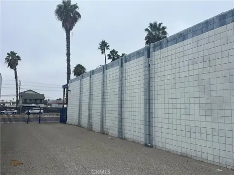 Long Beach Commercial Opportunity