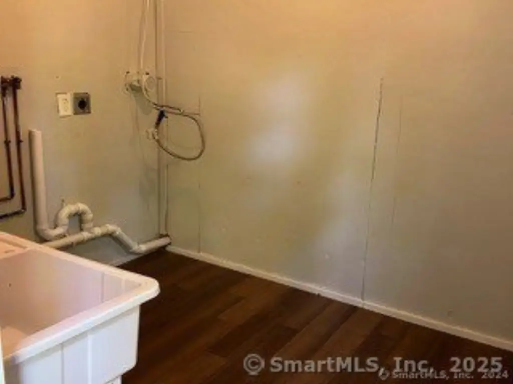 Picture 30