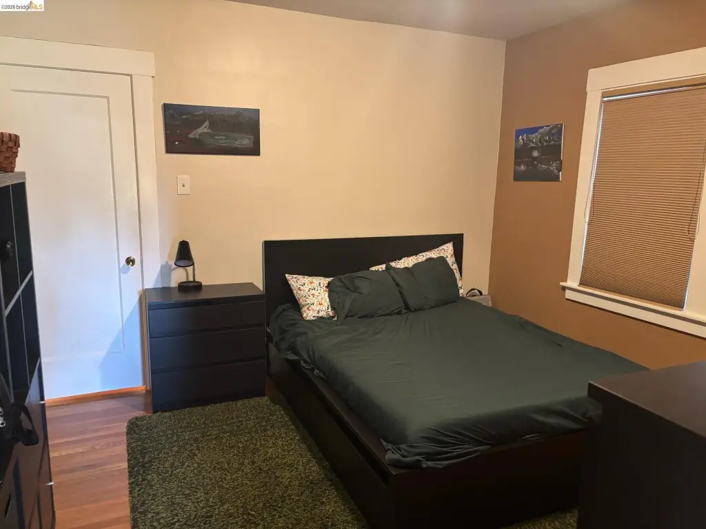 Picture 30