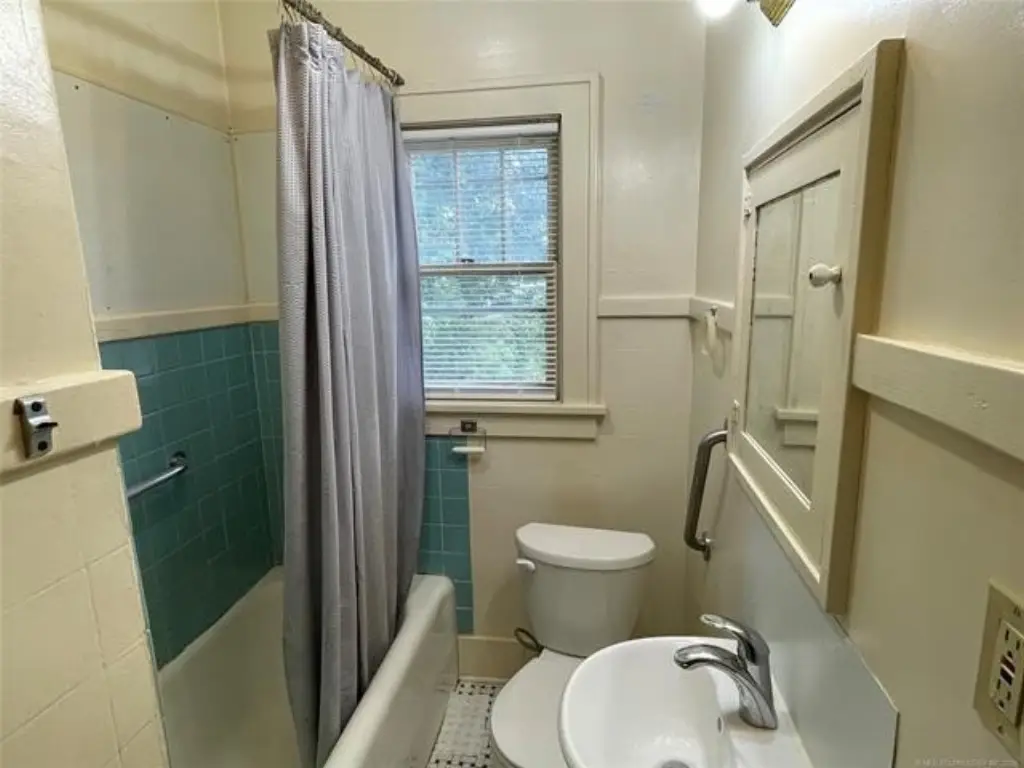Picture 9
