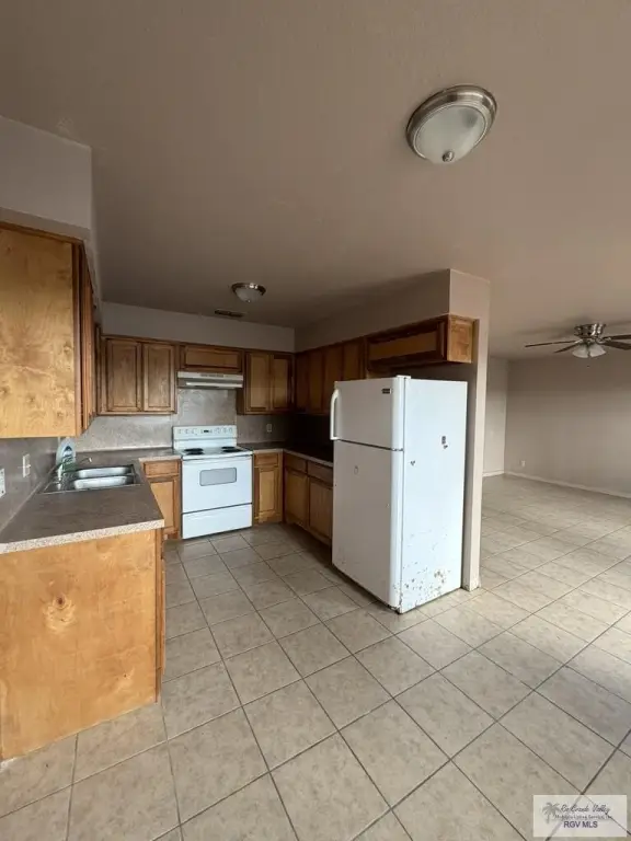 Picture 4
