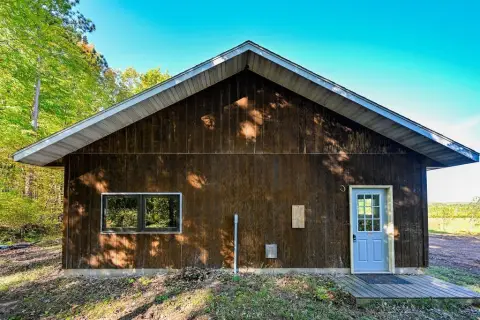 Highway-Accessible Commercial Land