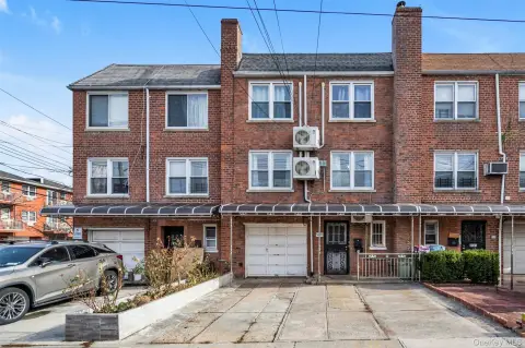 Flushing Multi-Family Colonial