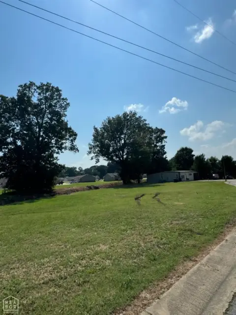 Jonesboro Commercial Corner Lot