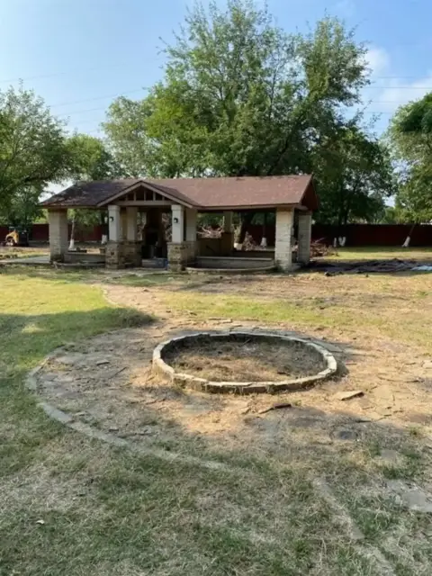 Residential Land in Fort Worth