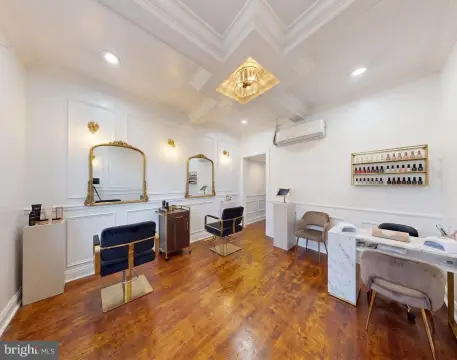 Capitol Hill East Professional Suite