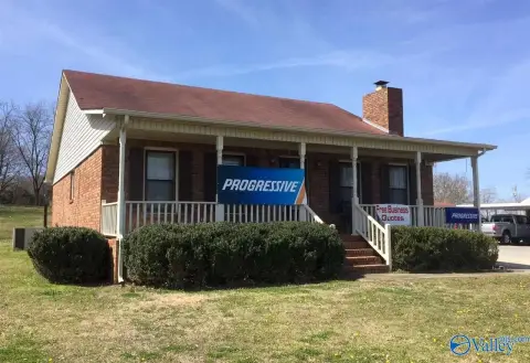 Meridianville Office on High-Traffic Highway