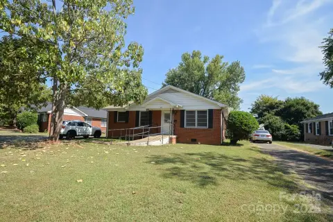 Starmount Full Brick Duplex