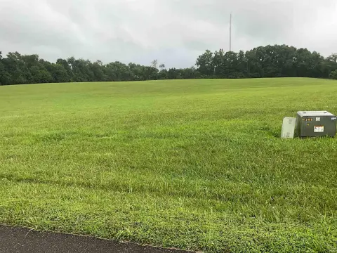 Residential Land Near Golf Club