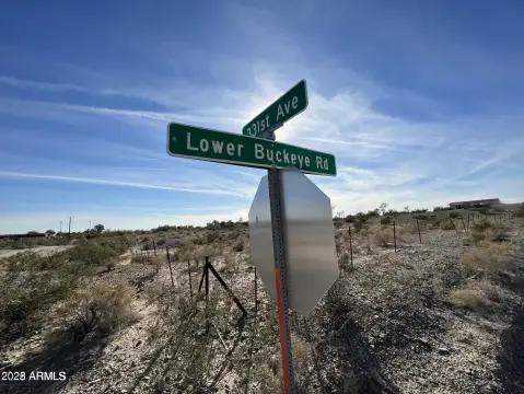 Land Ideal for Desert Retreat