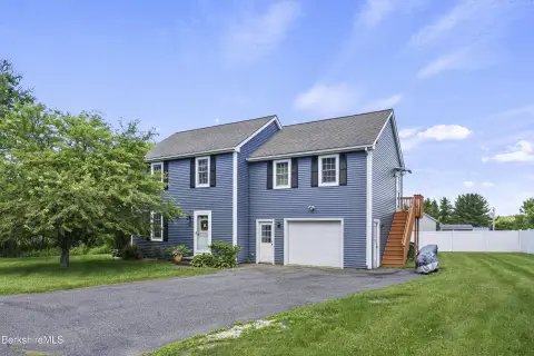 Two-Unit Duplex with Deck