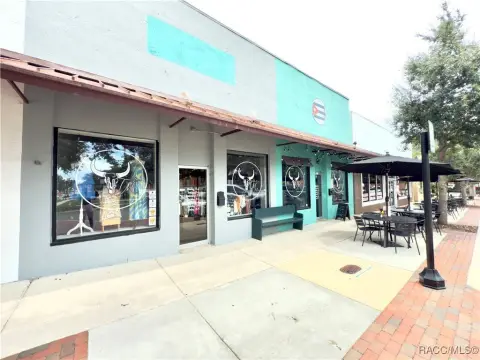 Profitable Boutique in Downtown Inverness