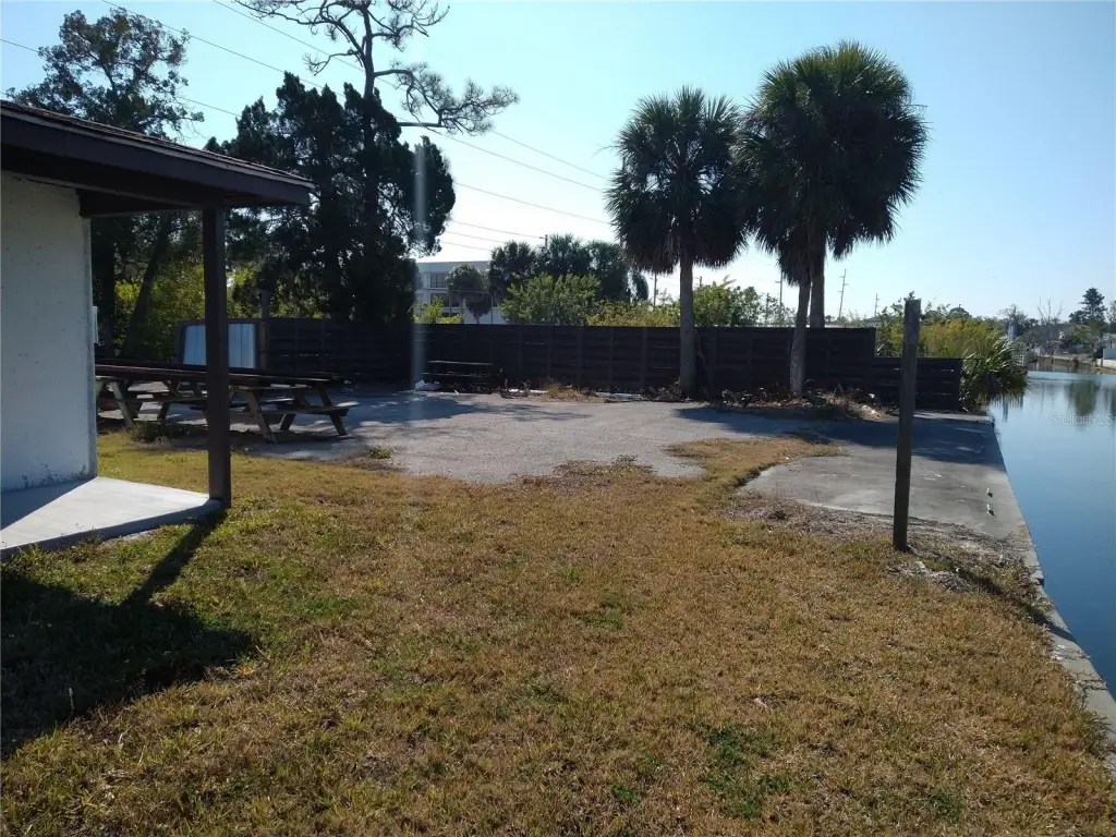 Picture 12