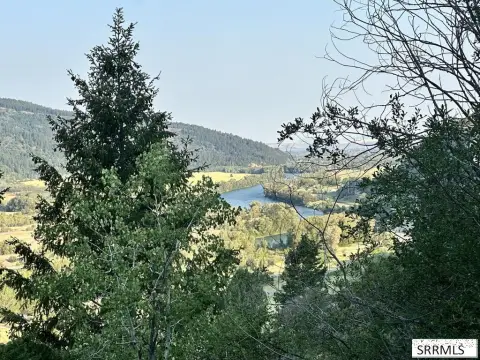 Waterfront Recreational Land