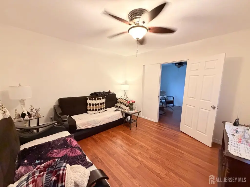 Picture 18
