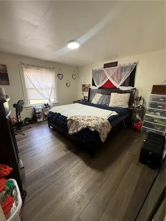 Picture 9
