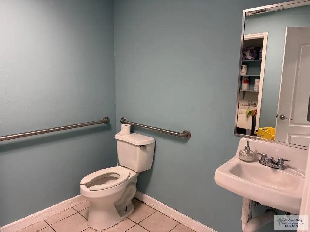 Picture 5