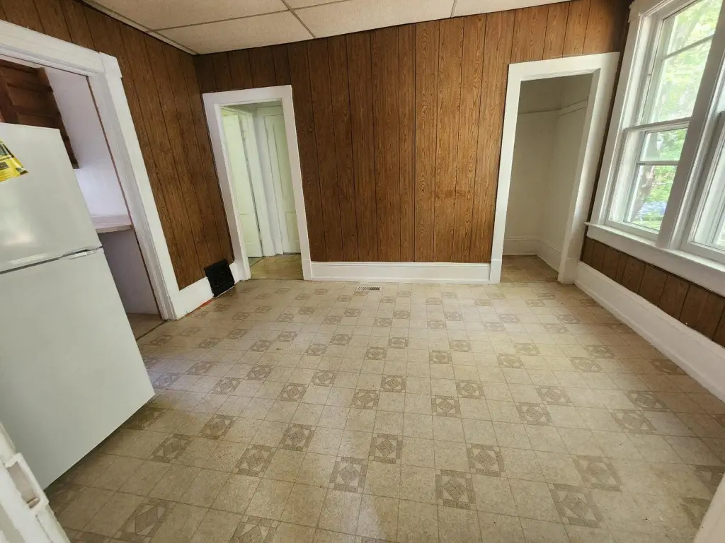 Picture 7