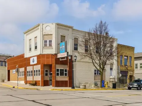 Turnkey Restaurant with Apartments