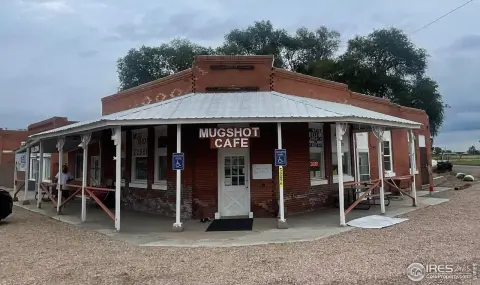 Orchard Cafe & Saloon