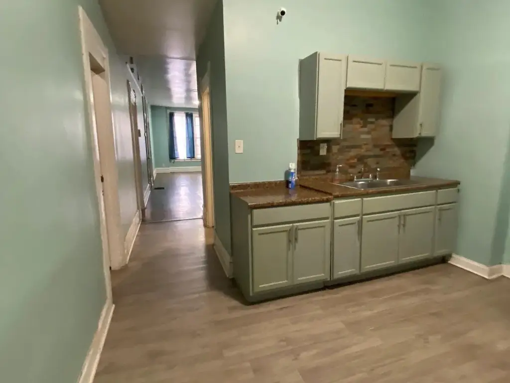 Picture 5
