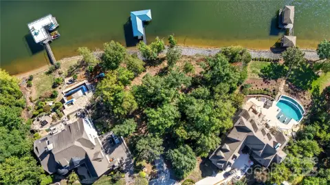 Lakefront Lot in Hansdmill Community