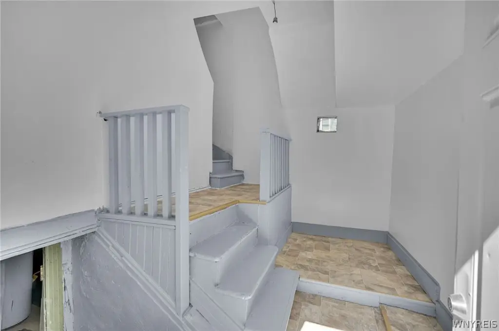 Picture 19