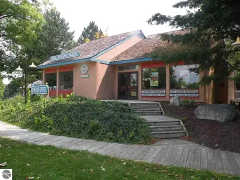 Commercial Opportunity in Shanty Creek