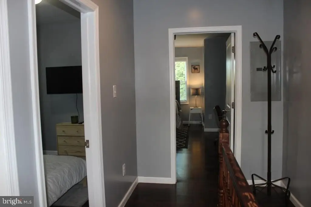 Picture 36