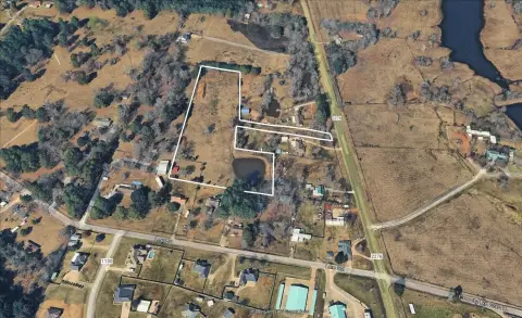 Unrestricted Acreage Outside Kilgore