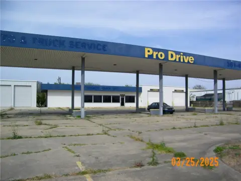 Corpus Christi Commercial Space Available