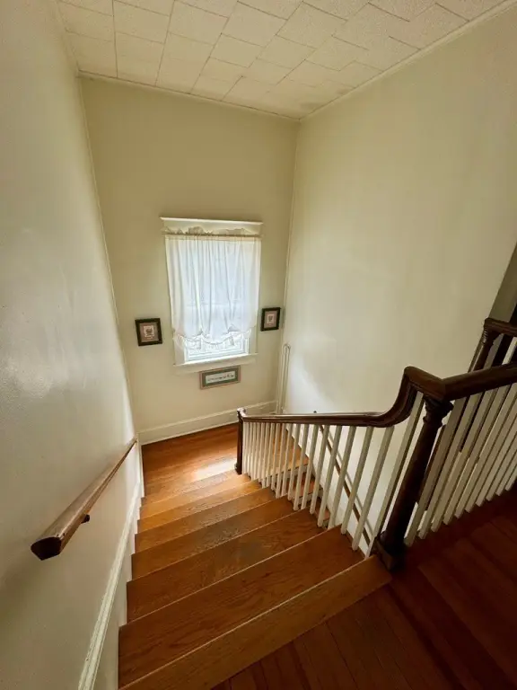 Picture 30