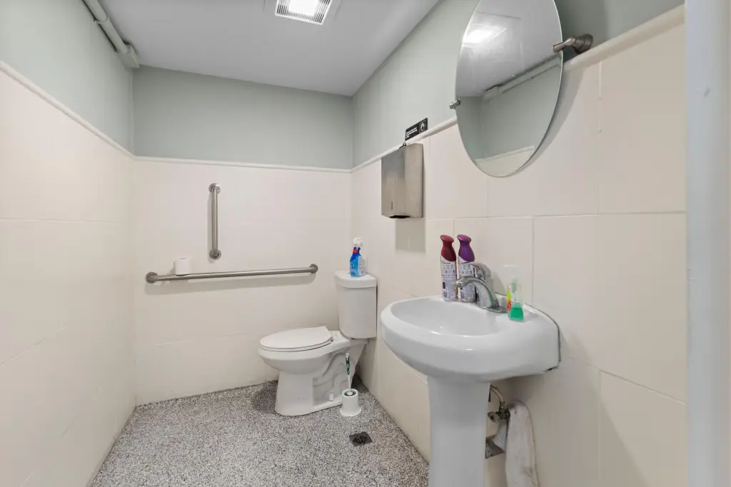 Picture 16