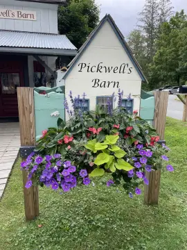 Profitable Boutique in Picturesque Wilmington