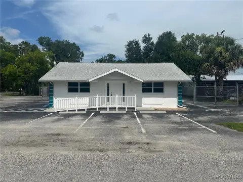 Crystal River Commercial Property For Sale