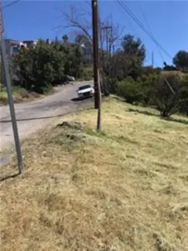 Residential Land in Tujunga, CA