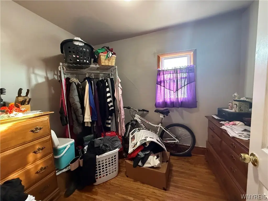 Picture 10