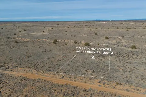 Land in Rio Rancho, NM