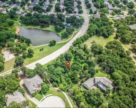 Corinth Homesite in Established Neighborhood