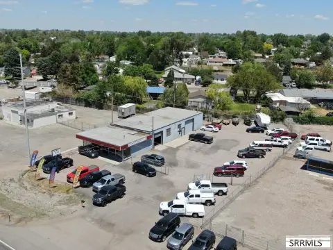Flex Space With Yard