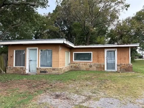Commercial Land